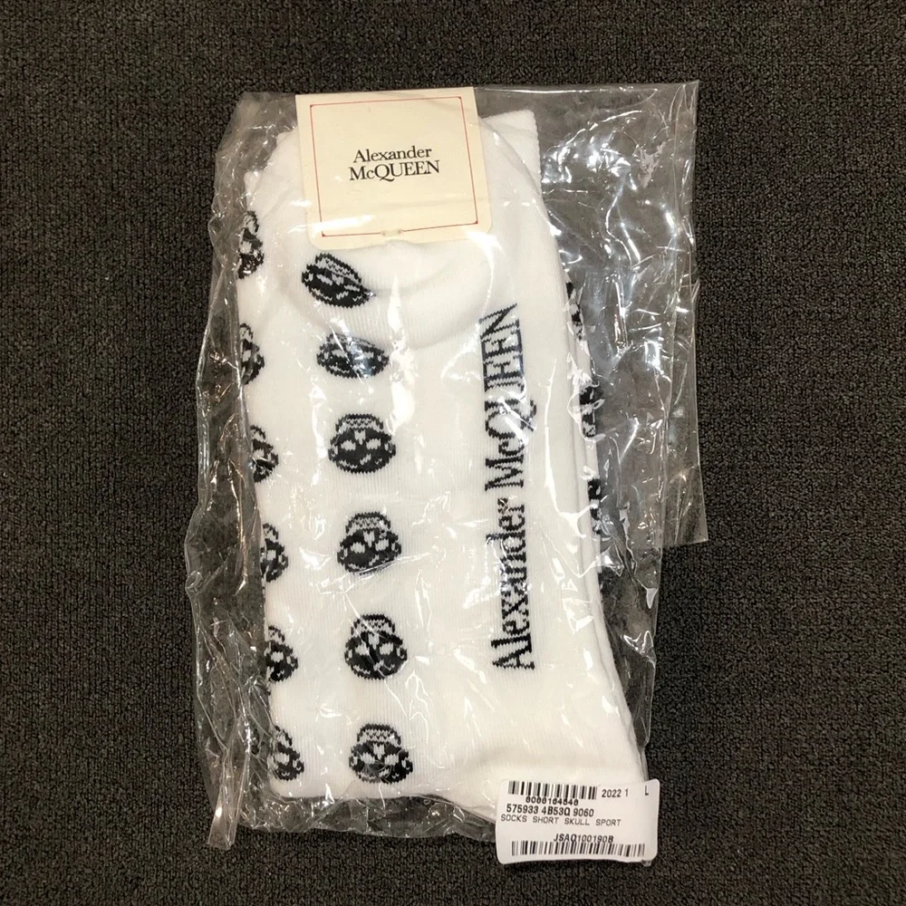Alexander McQueen White Socks with Black Skull Pattern